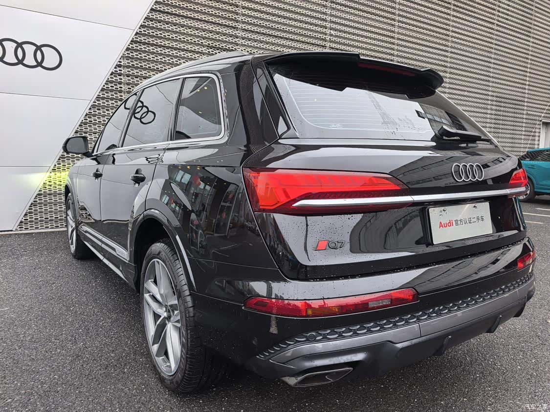 Audi Q7, 2025 20