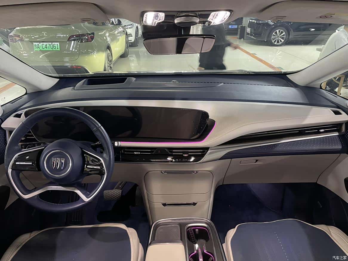 Buick Century, 2023 8