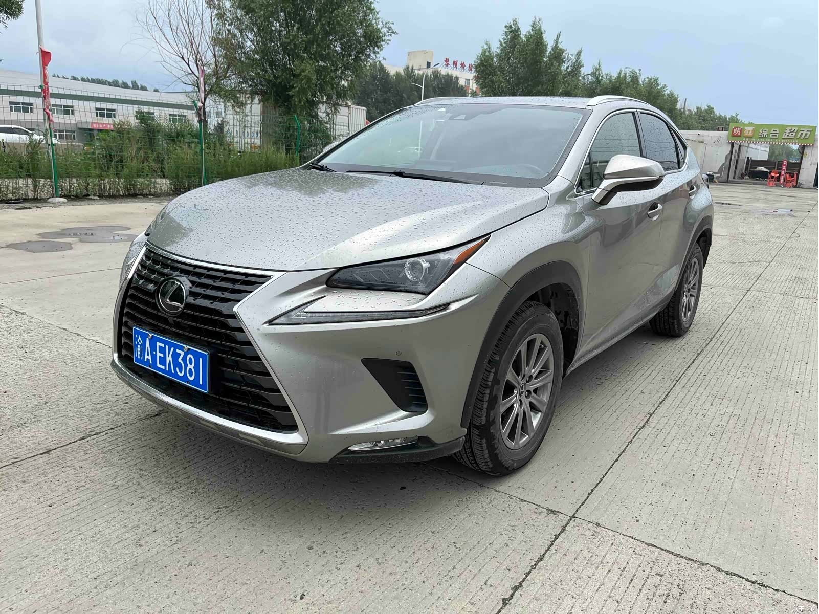 Lexus NX