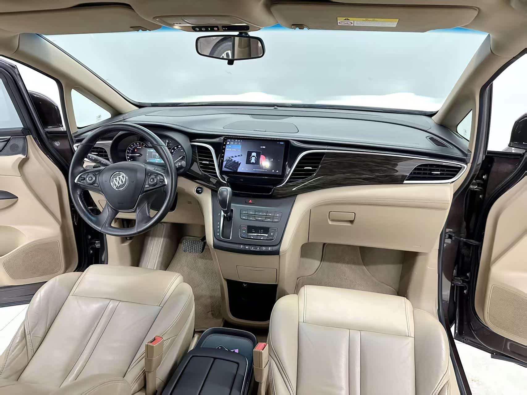 Buick GL8, 2018 11