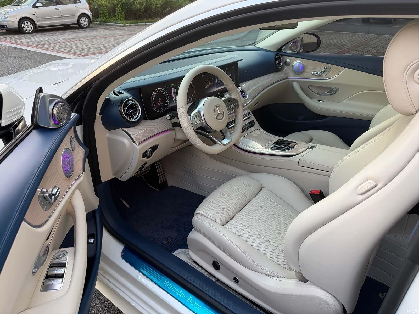Mercedes-Benz E-Class, 2021 12
