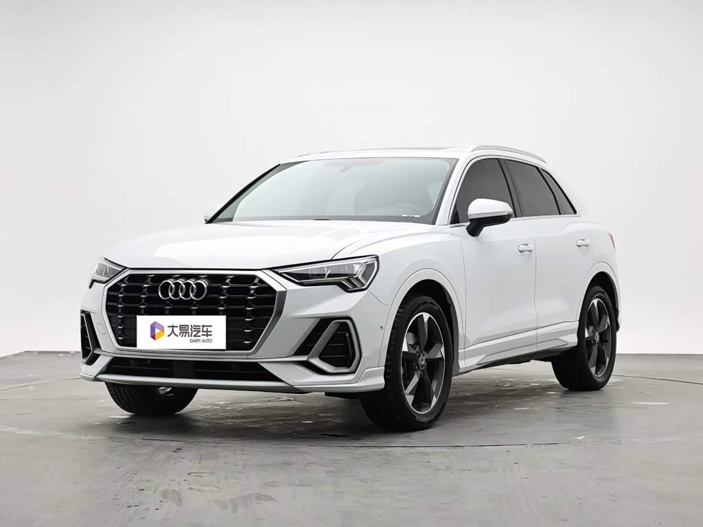 Audi Q3 2022 35 TFSI Fashion