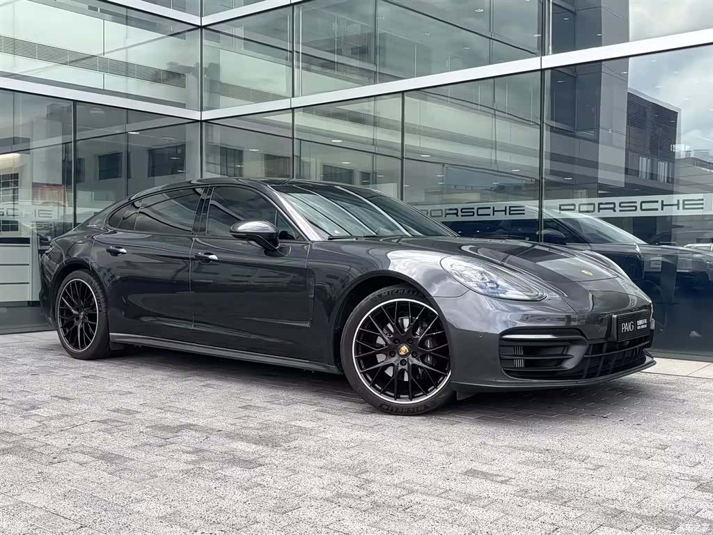 Porsche Panamera, 2024 3