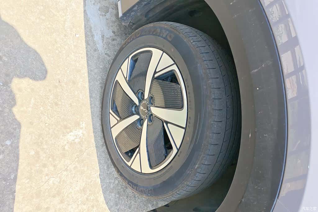 BYD HiAce, 2025 6
