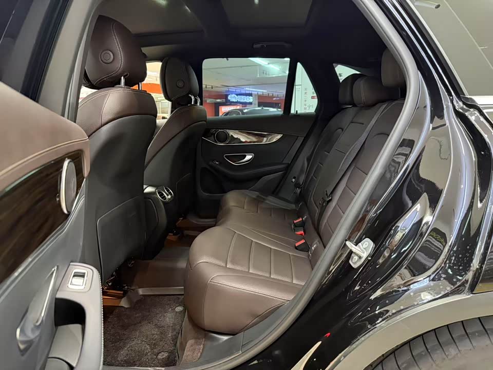 Mercedes-Benz GLC Mercedes-Benz GLC