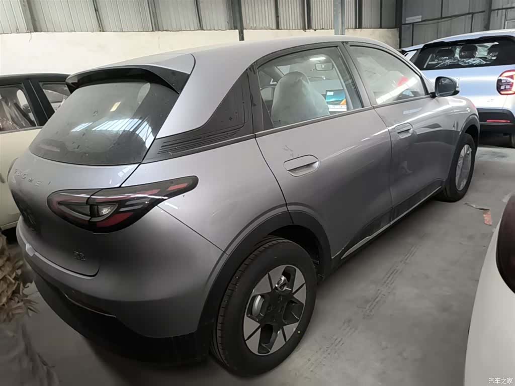 Geely Xingyuan, 2025 7