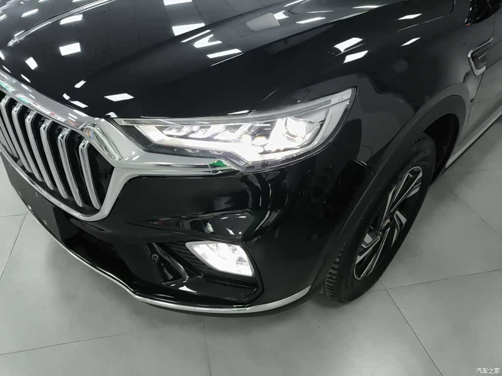 Hongqi HS5, 2022 18