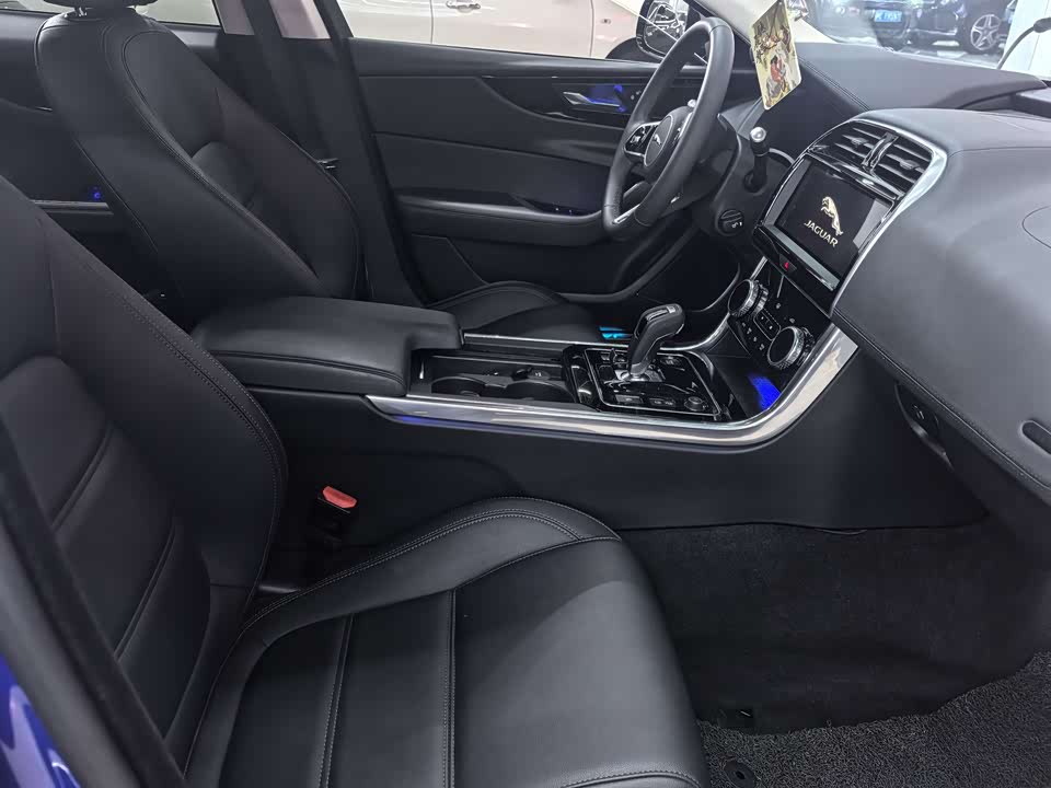 Jaguar XEL