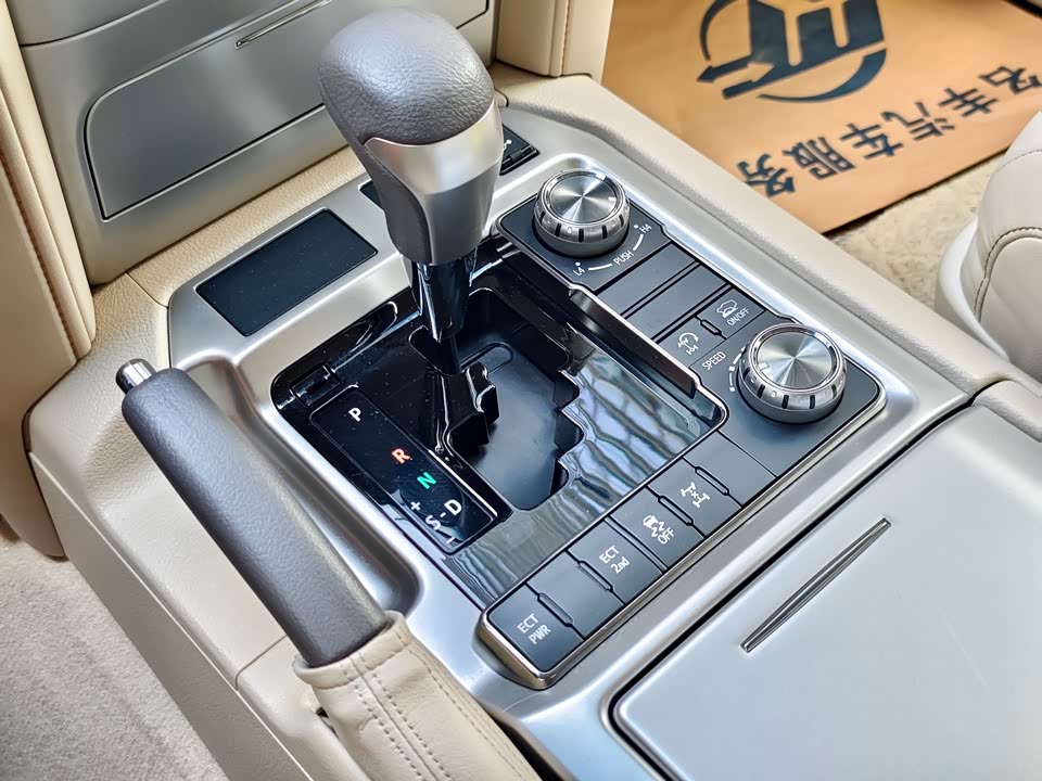 Toyota Land Cruiser Toyota Land Cruiser