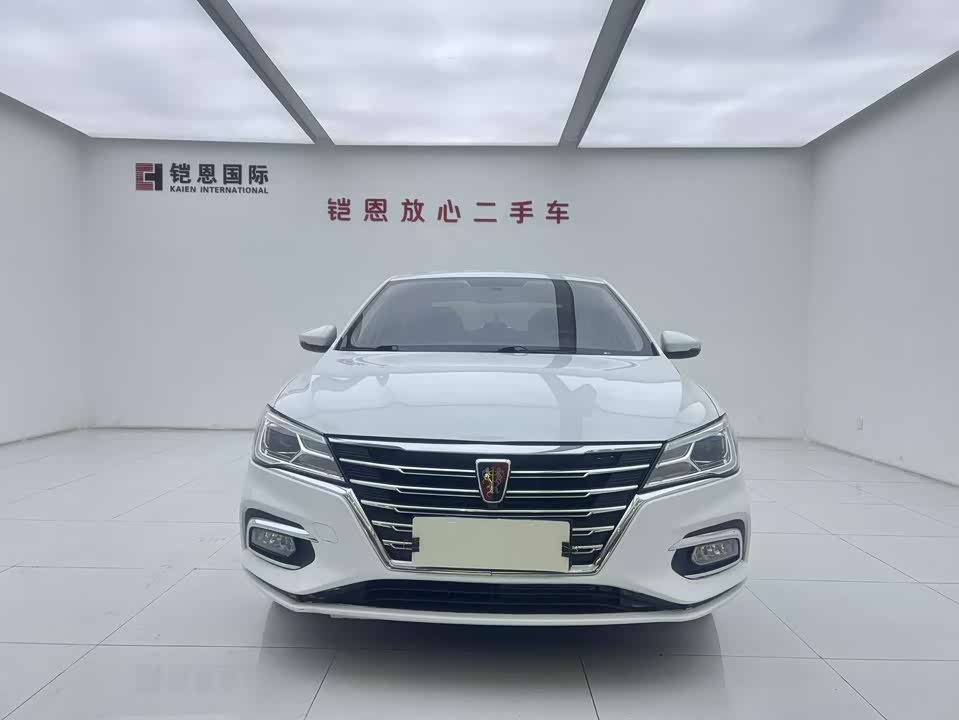 Roewe i5
