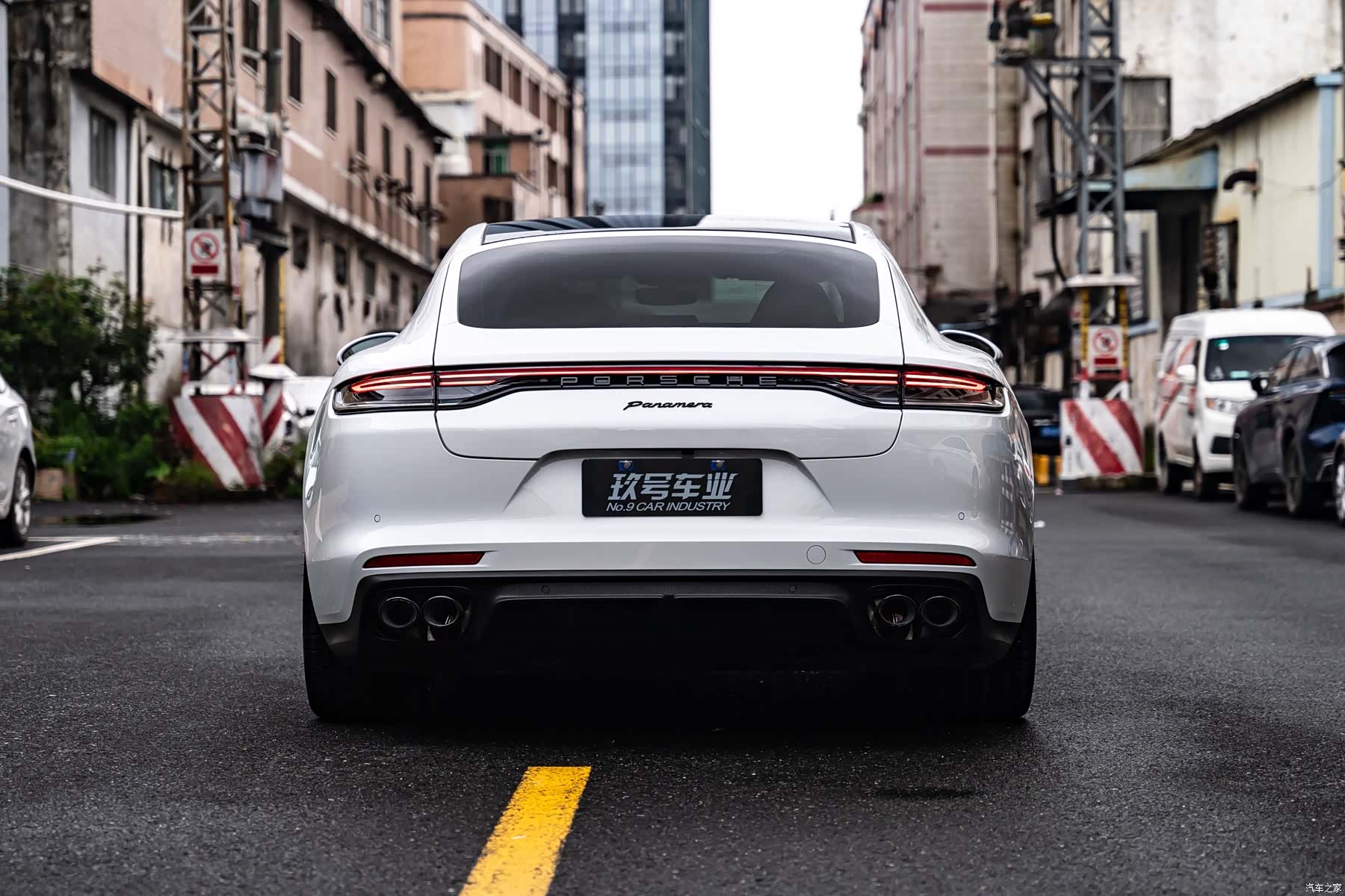 Porsche Panamera, 2024 все фото