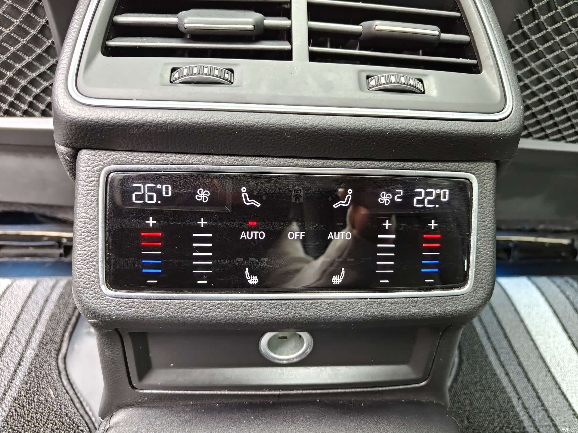 Audi A6L, 2019 11