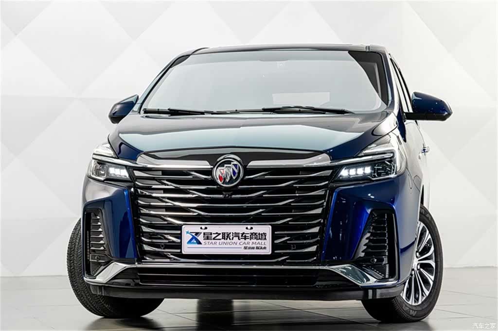 Buick GL8, 2022 3