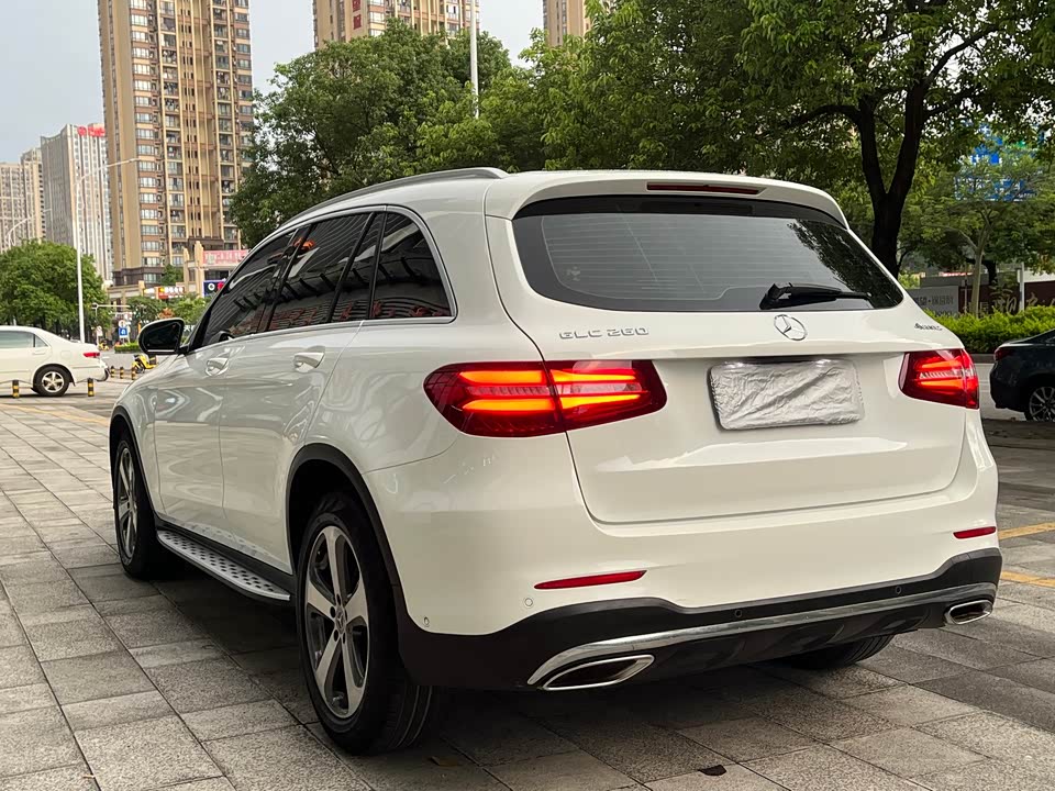 Mercedes-Benz GLC Mercedes-Benz GLC