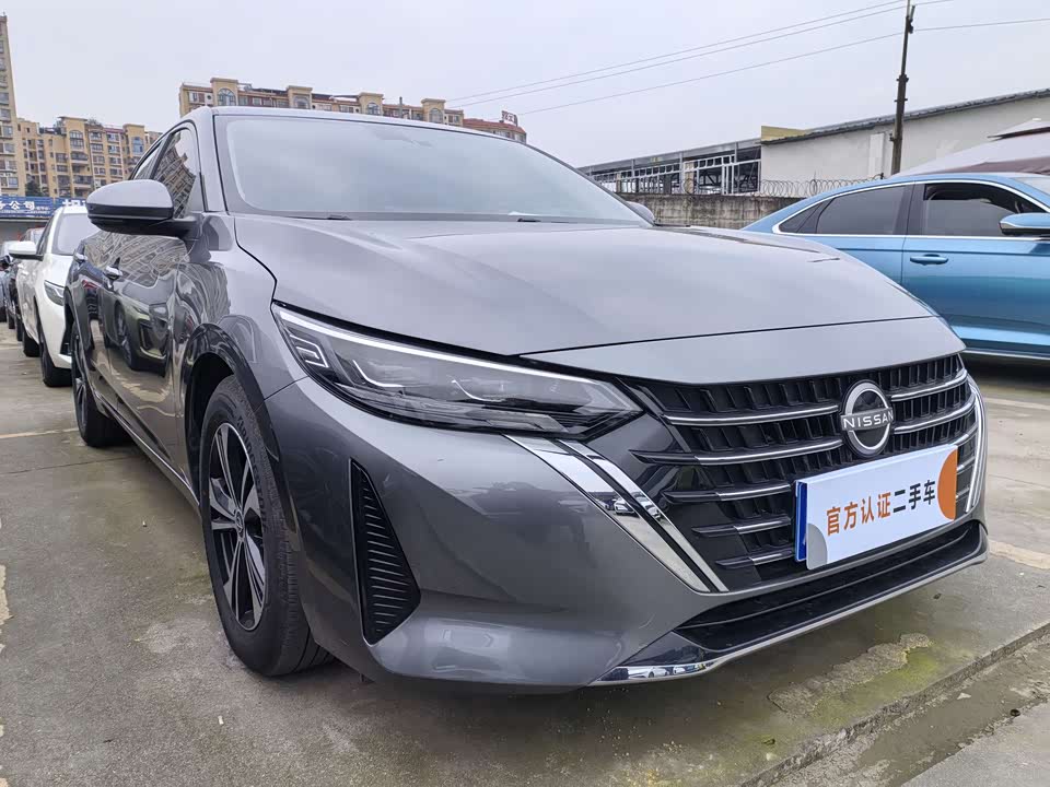 Nissan Xuan Yi