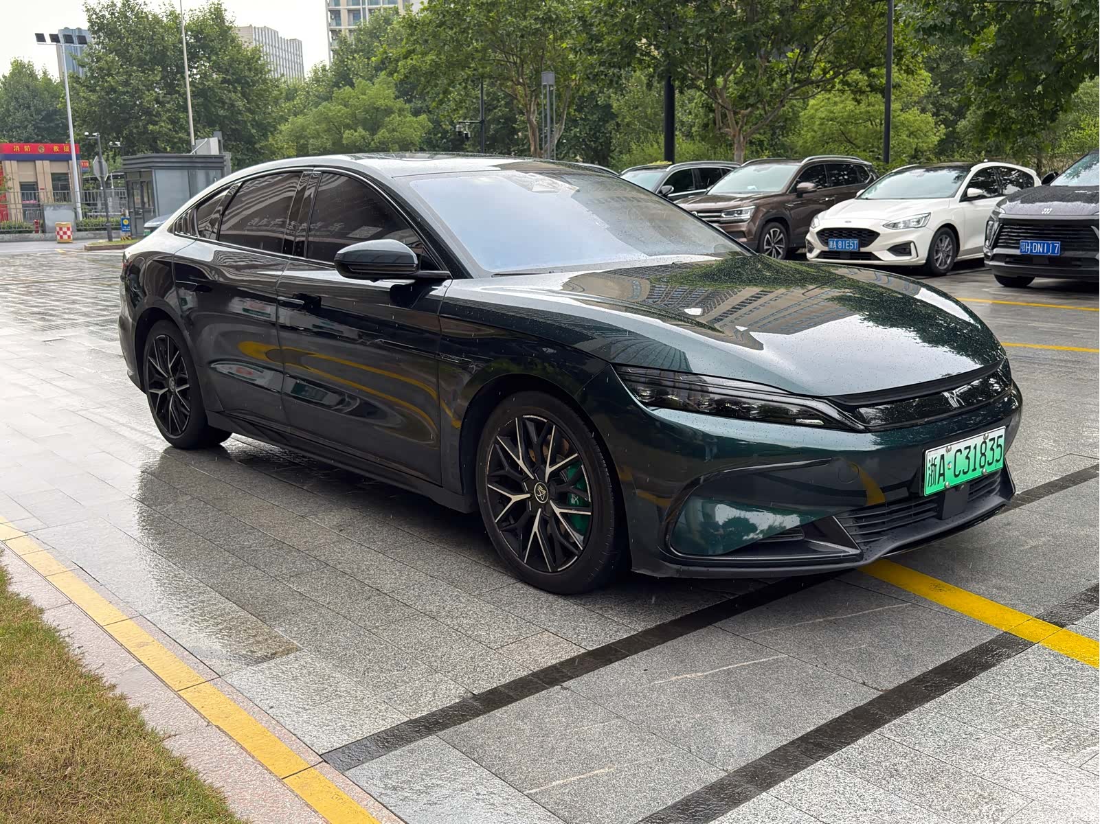 BYD Han, 2022 3