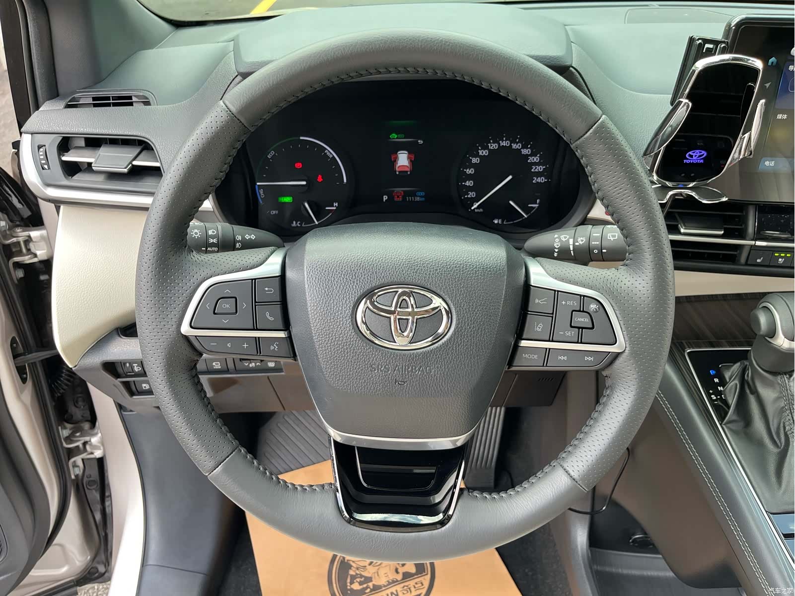 Toyota Sienna, 2025 16