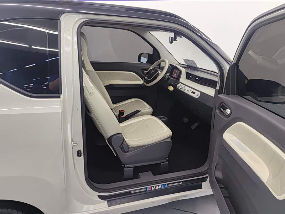 Wuling Hongguang MINIEV Wuling Hongguang MINIEV