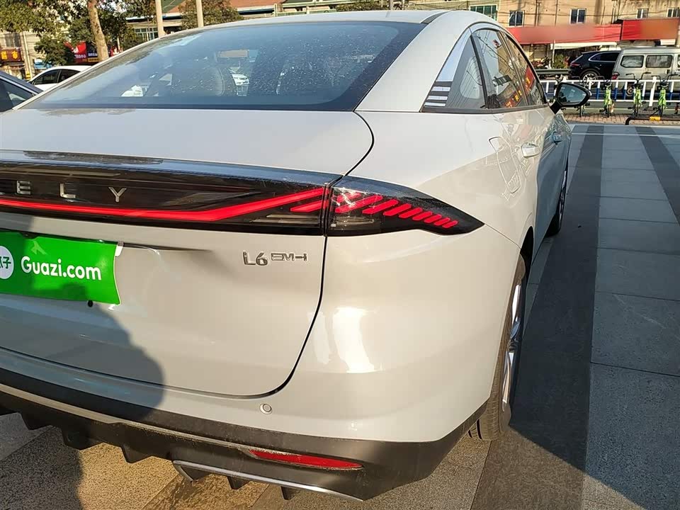 Geely Galaxy Galaxy L6