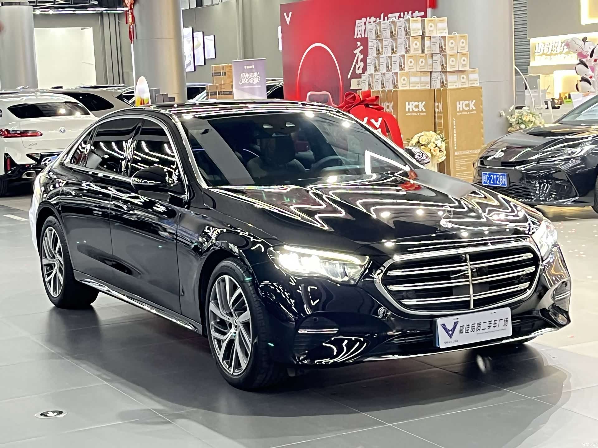 Mercedes-Benz E-Class, 2024 3