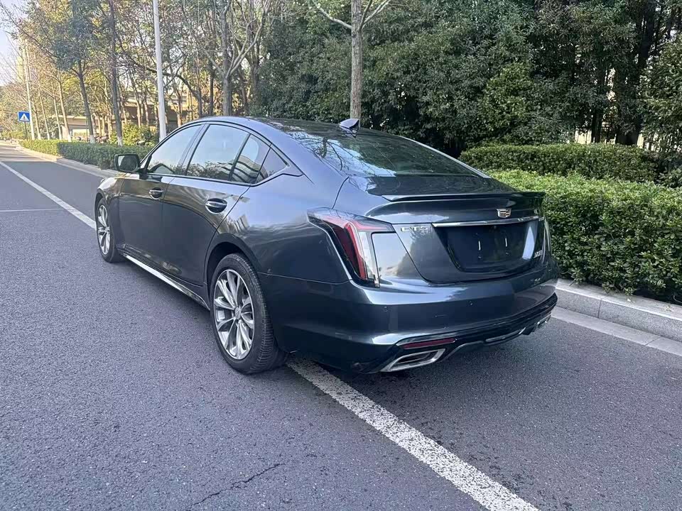 Cadillac CT5