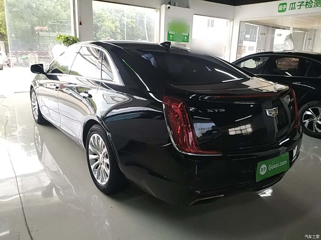 Cadillac XTS, 2018 все фото