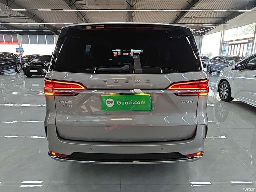 Roewe iMAX8, 2025 6