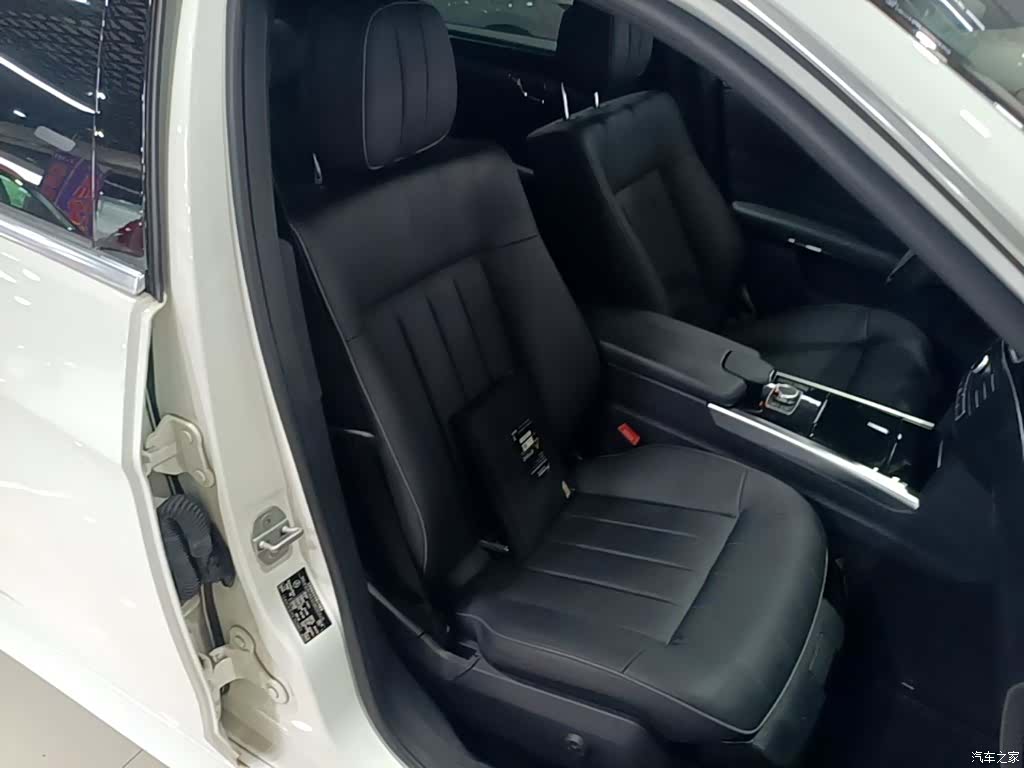 Mercedes-Benz E-Class, 2016 25