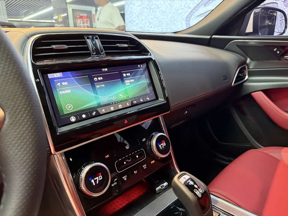 Jaguar XEL