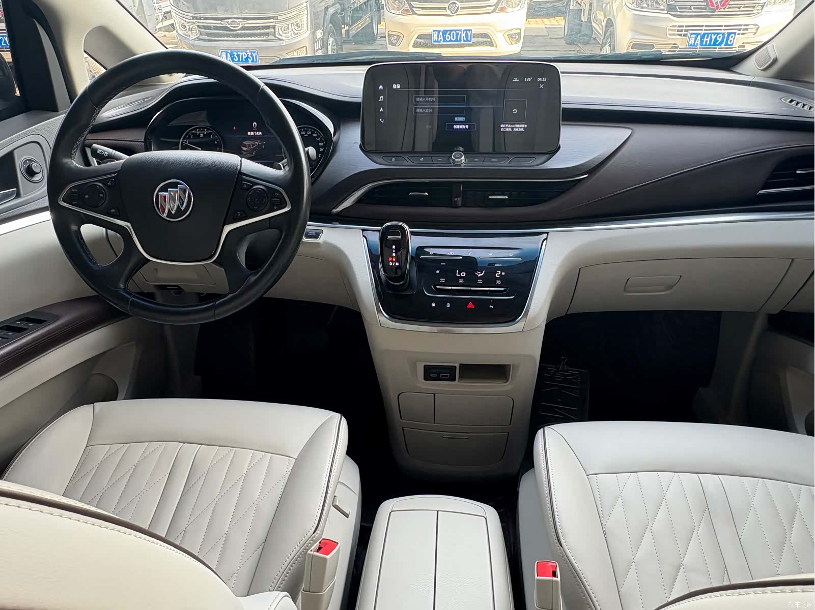 Buick GL8, 2022 8