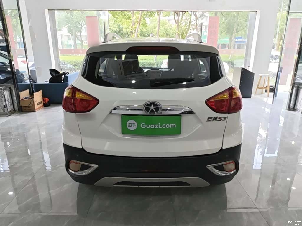 JAC S3, 2015 6