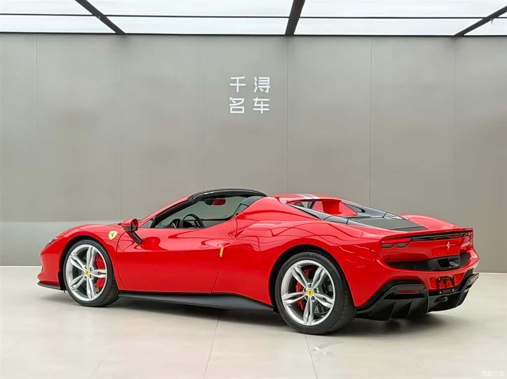 Ferrari 296, 2024 13