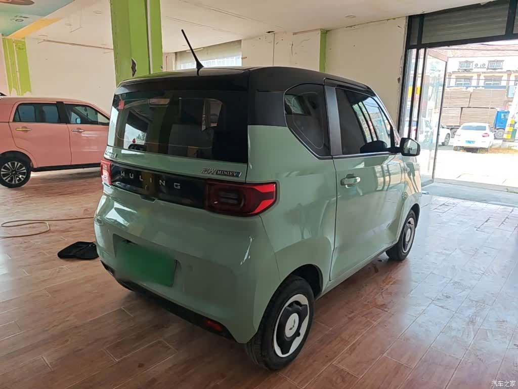 Wuling MINIEV, 2023 7