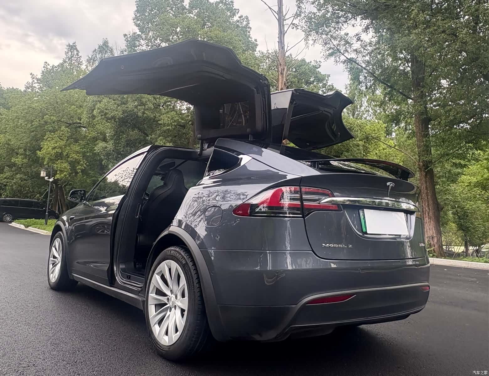 Tesla Model X, 2018 4