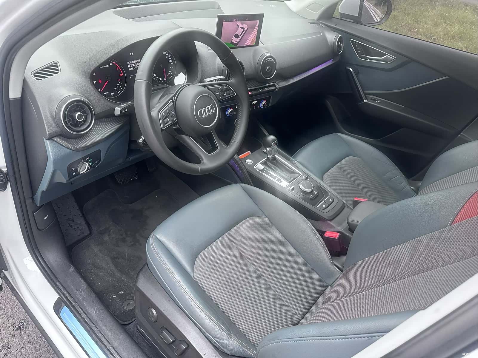 Audi Q2L, 2021 4