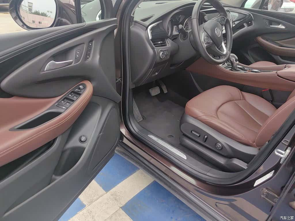 Buick Envision Plus, 2021 9