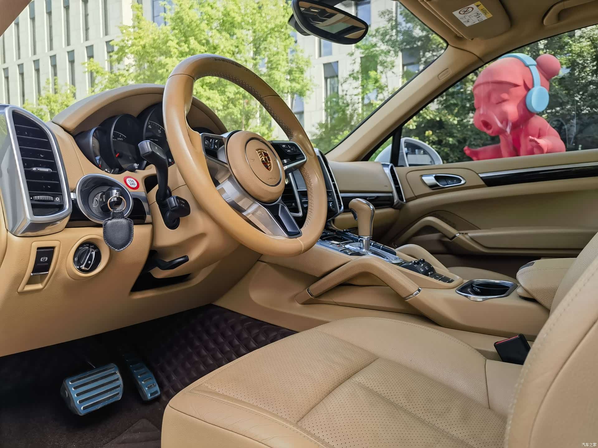 Porsche Cayenne, 2015 8