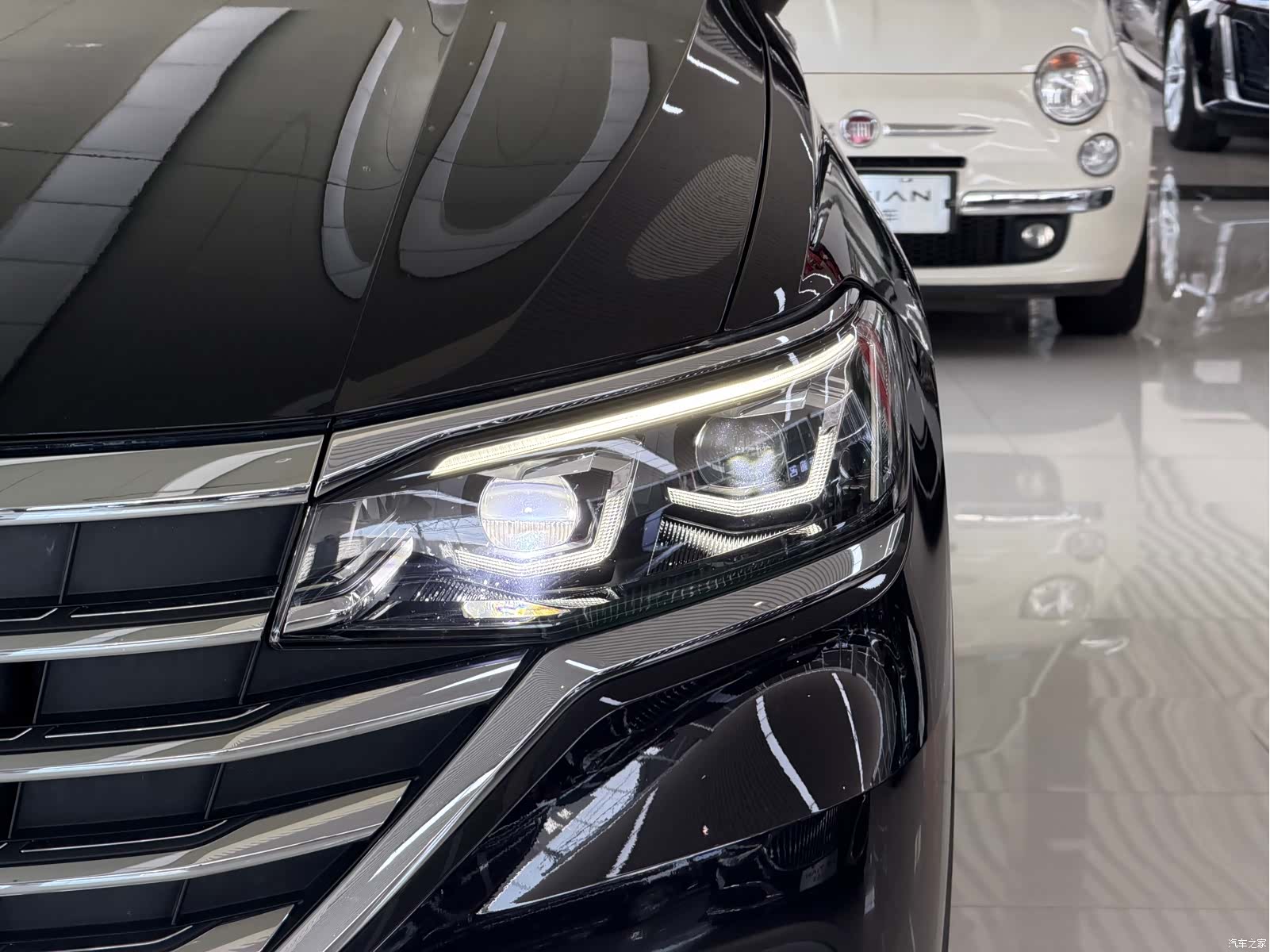 Volkswagen Viloran, 2025 3