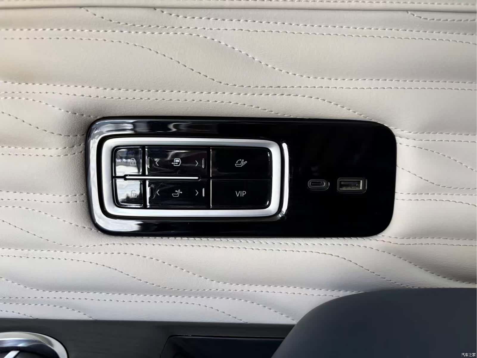 Buick Century, 2023 15