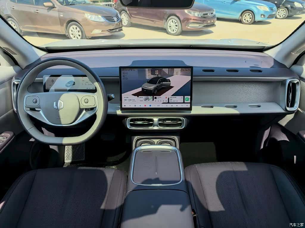 Leapmotor B10, 2025 10