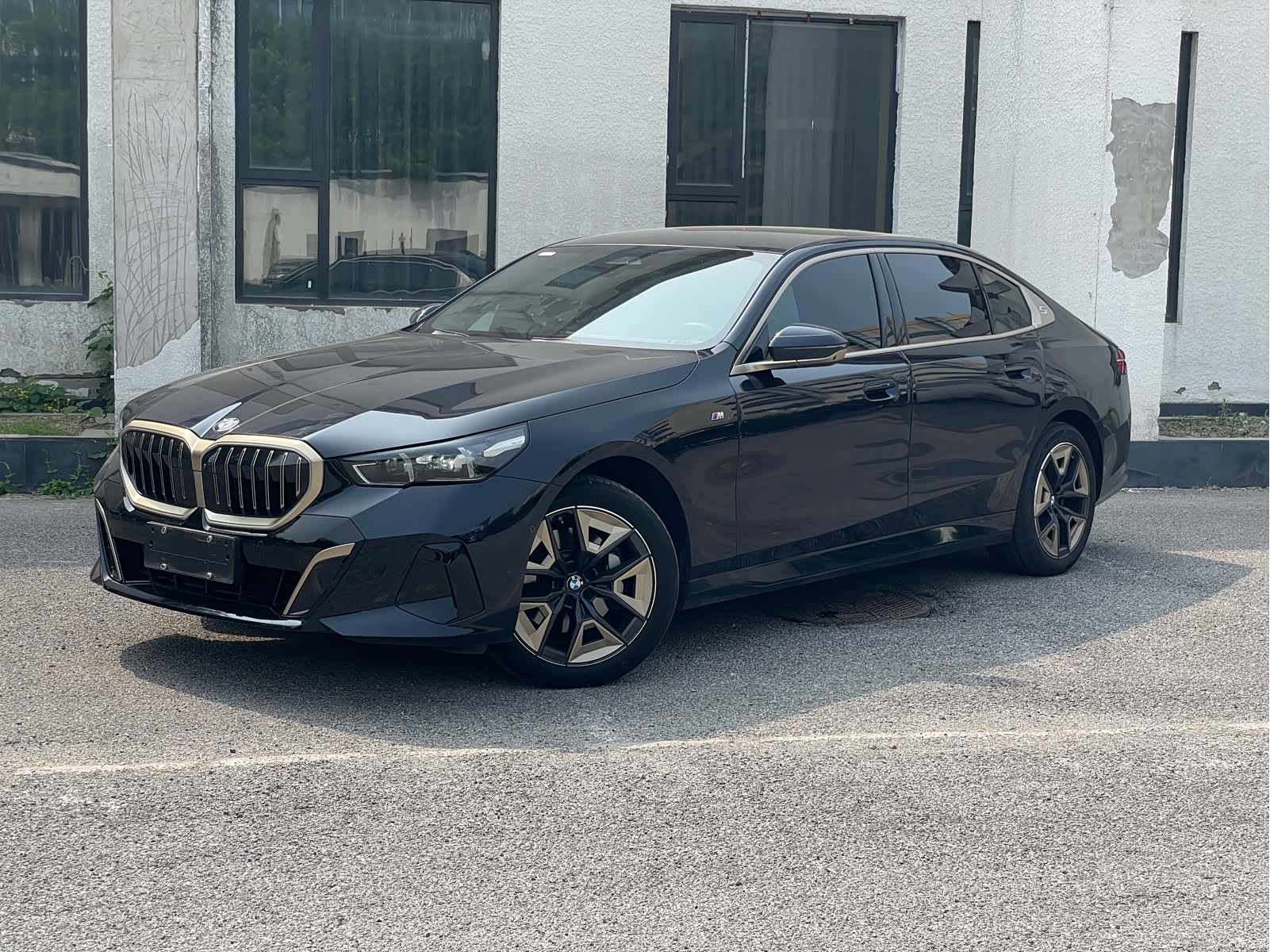 BMW 5 Series, 2024 1