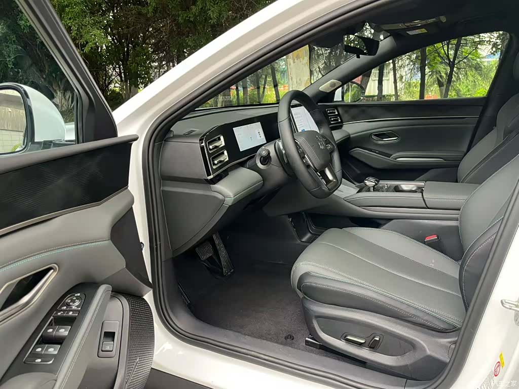 BYD Qin, 2025 7