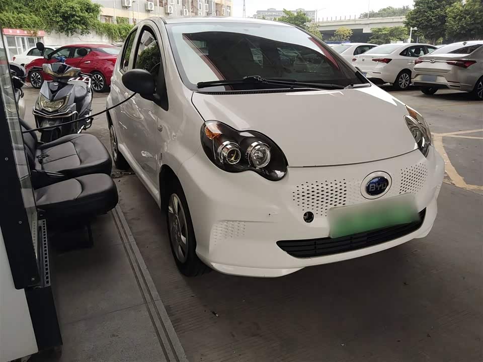 BYD e1 BYD e1