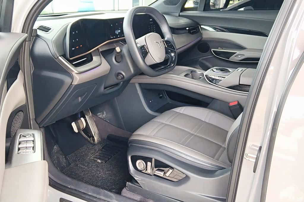 Hongqi 08, 2025 9
