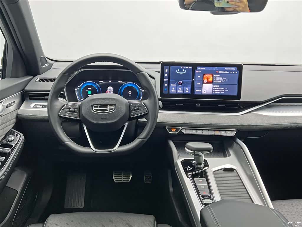 Geely Preface, 2024 19
