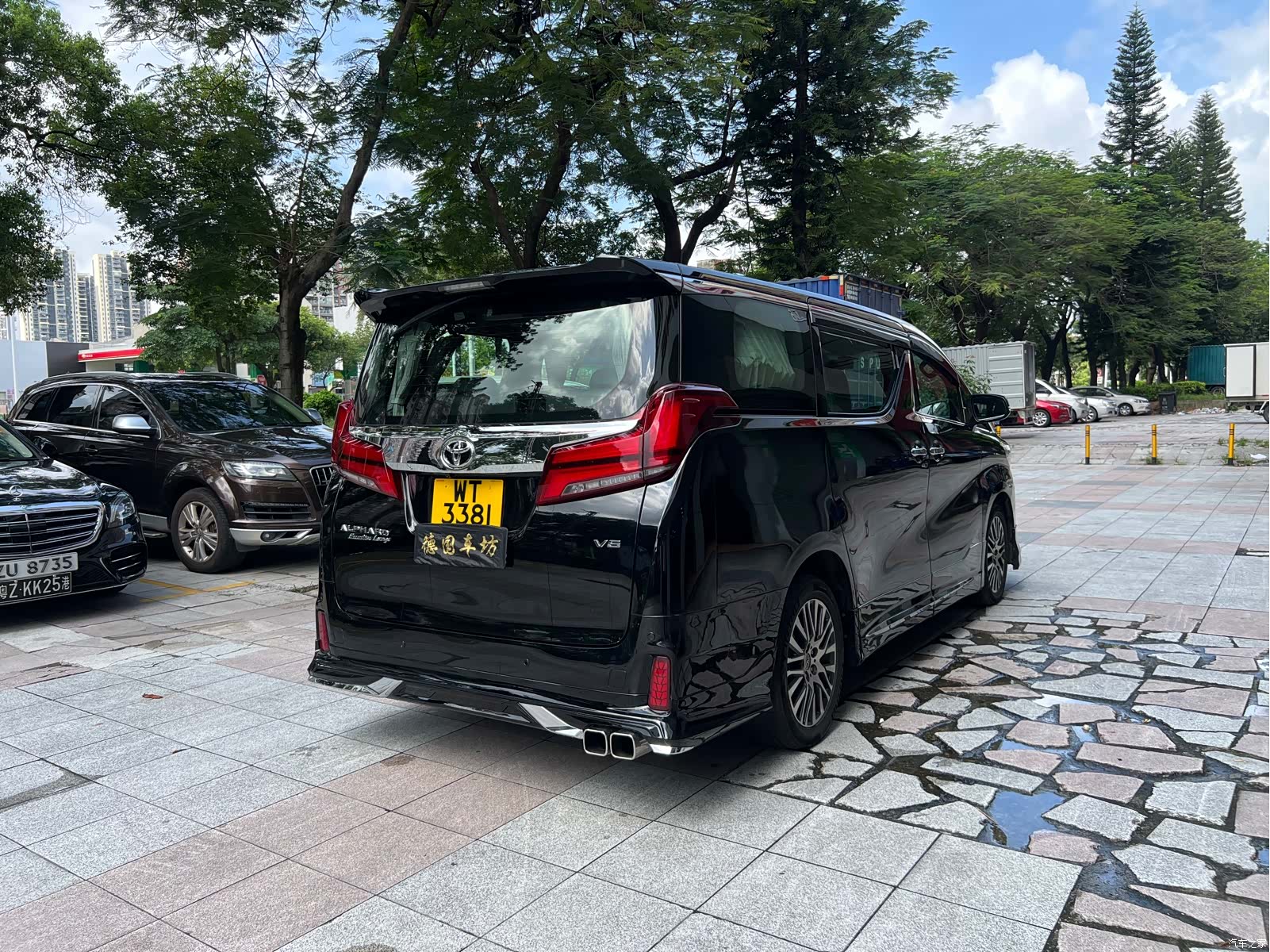 Toyota Alphard, 2015 4