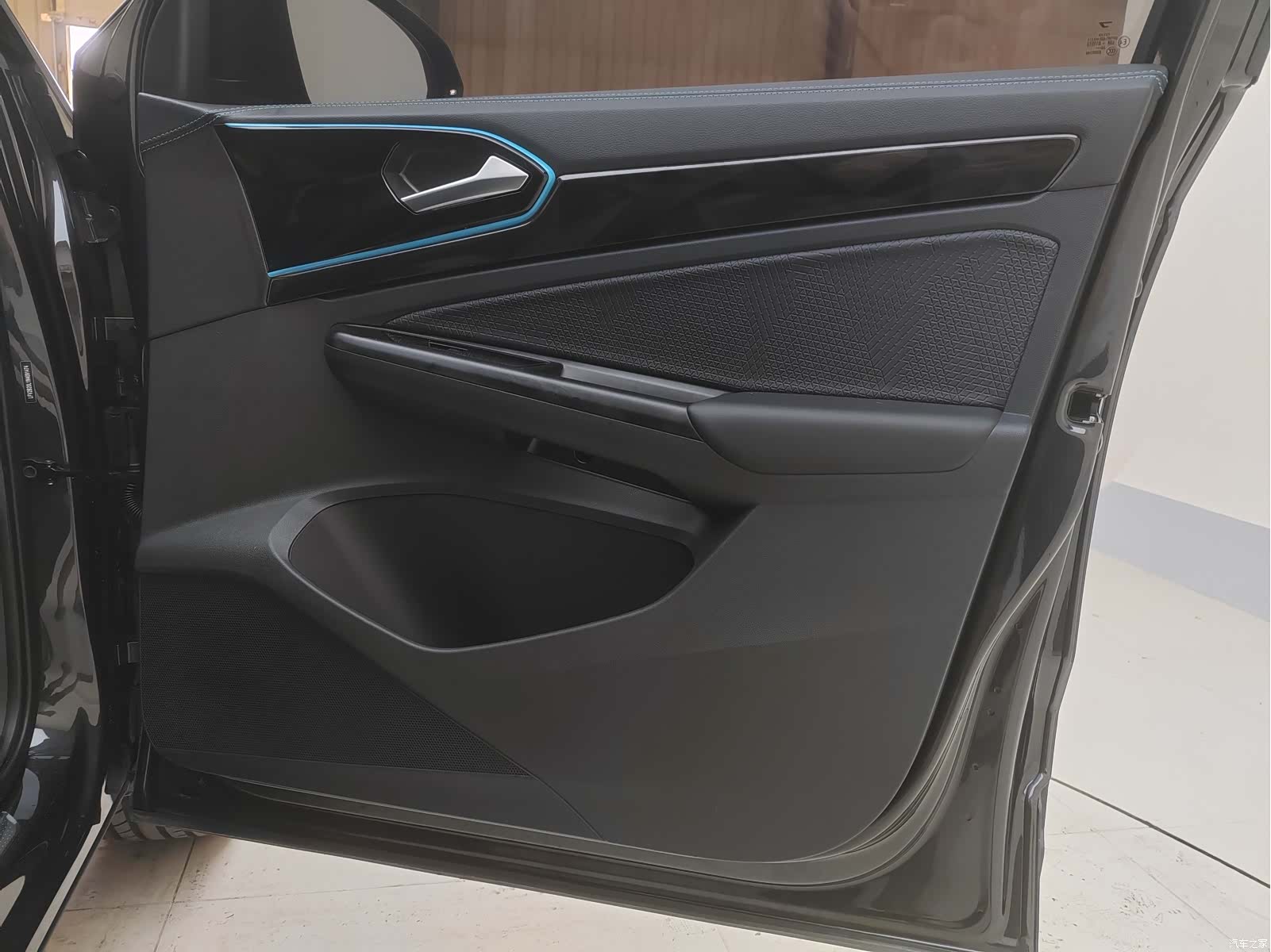 Volkswagen VS5, 2023 22