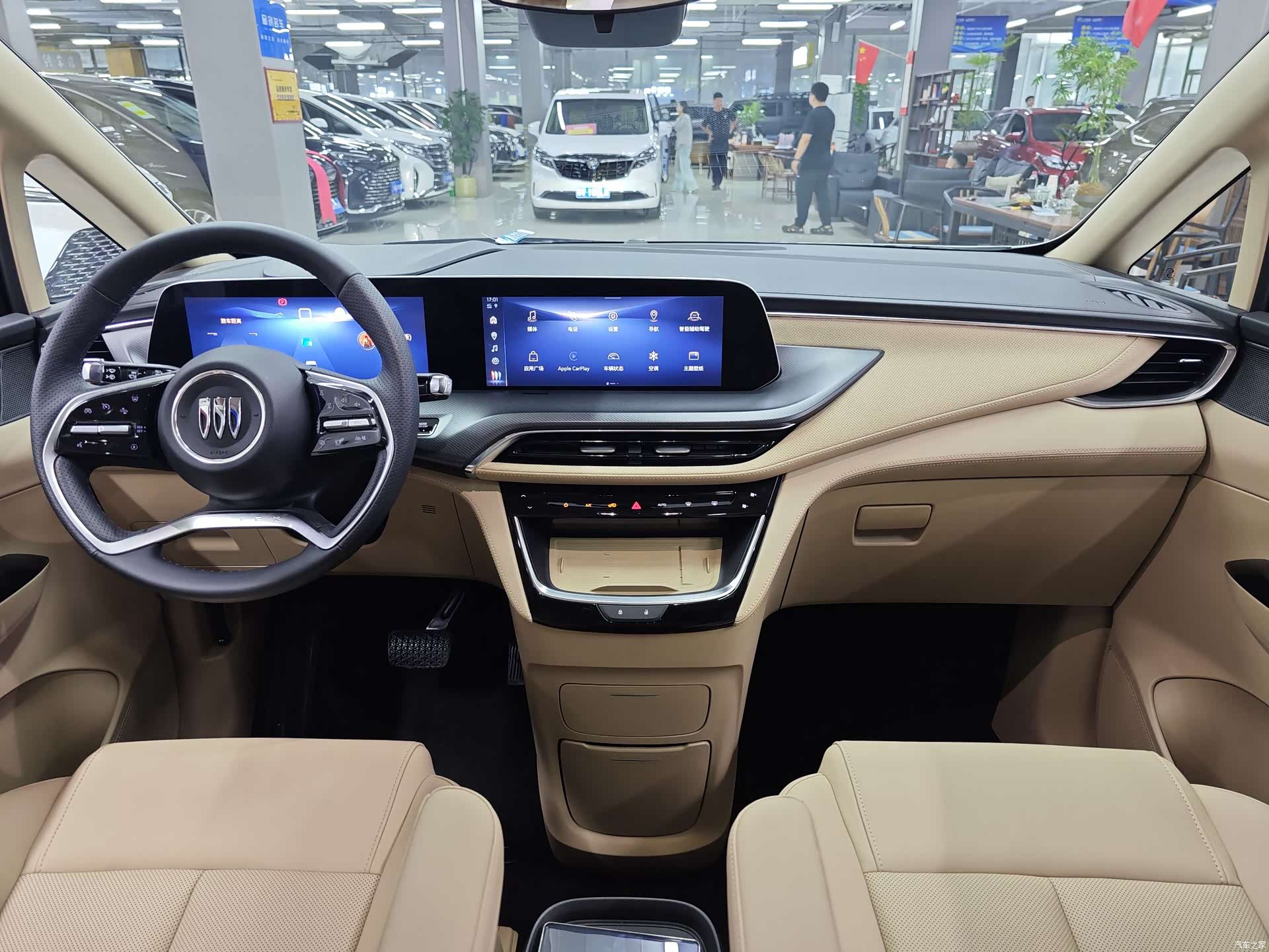 Buick GL8, 2025 4