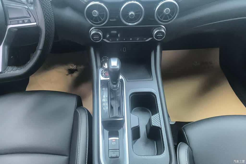 Nissan Sylphy, 2023 16