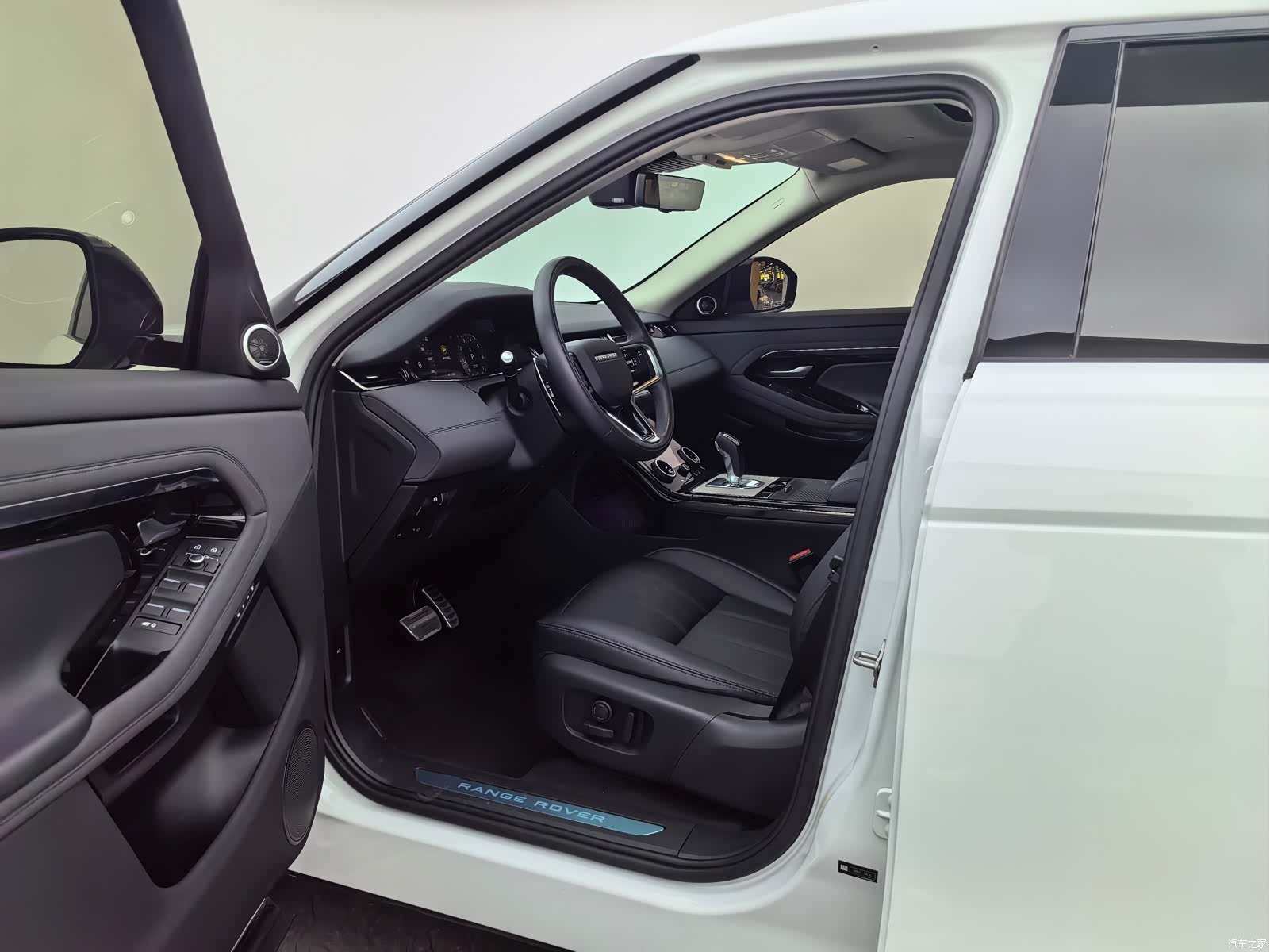 Land Rover Range Rover, 2024 11